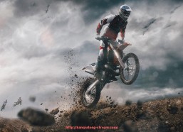 看球通-火箭队与雷霆队第一场比赛的关键表现总结