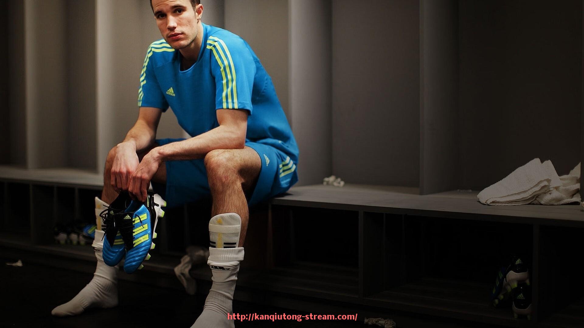 看球通-世俱杯球队防线组织性构建流程：防守站位与协同反应机制